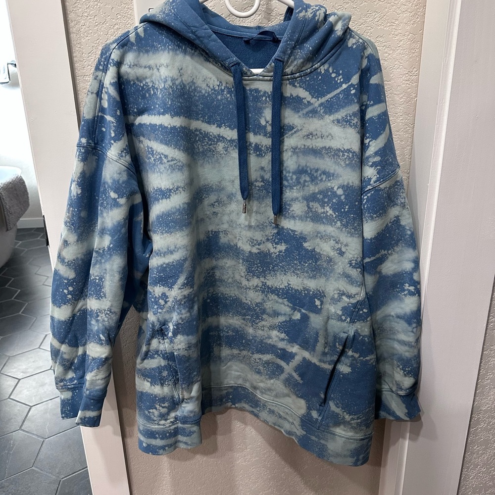 Lululemon tie dye hoodie
